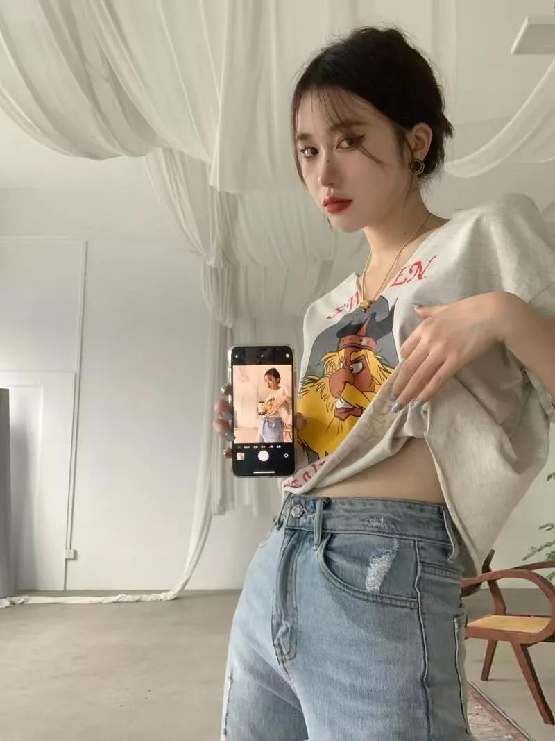 샤넬 빈티지 삼각 레터링 네크리스 상세 이미지 29
