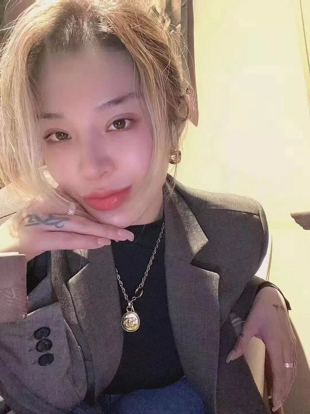 샤넬 빈티지 원형 펜던트 네크리스 상세 이미지 12