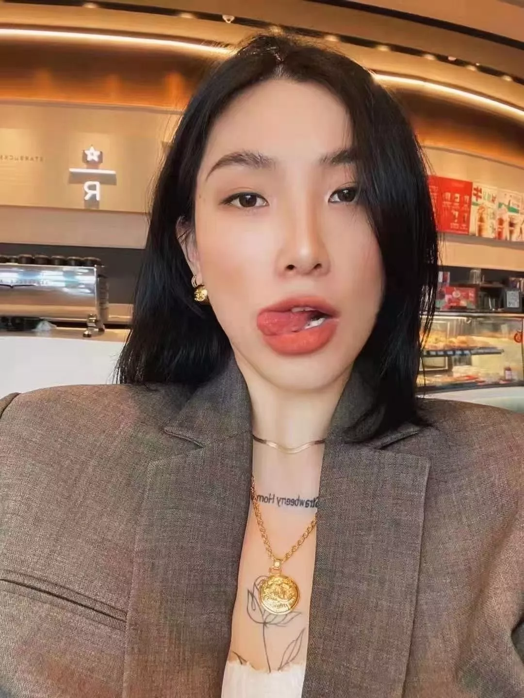 샤넬 빈티지 원형 펜던트 네크리스 상세 이미지 14