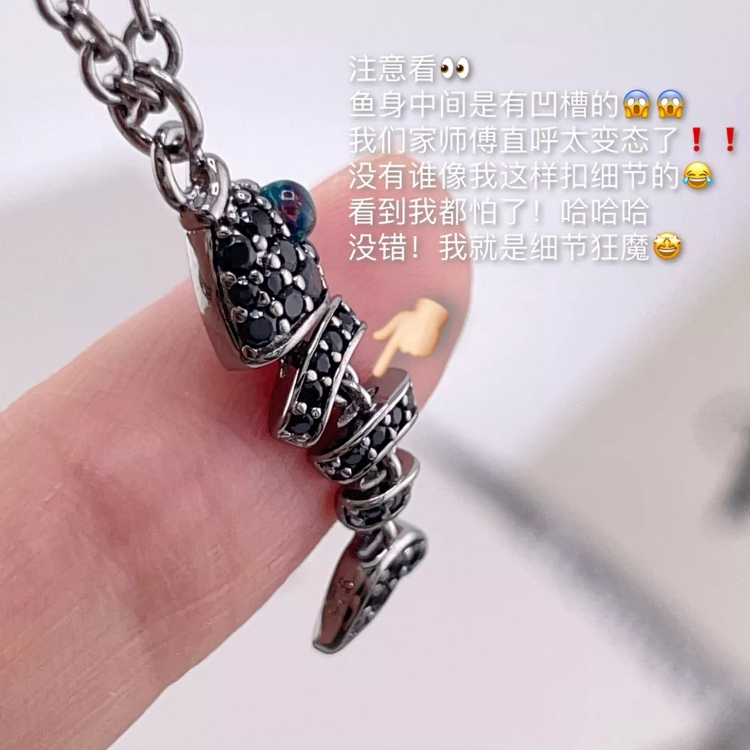비비안웨스트우드 블랙 오팔 피시 포인트 네크리스 상세 이미지 7