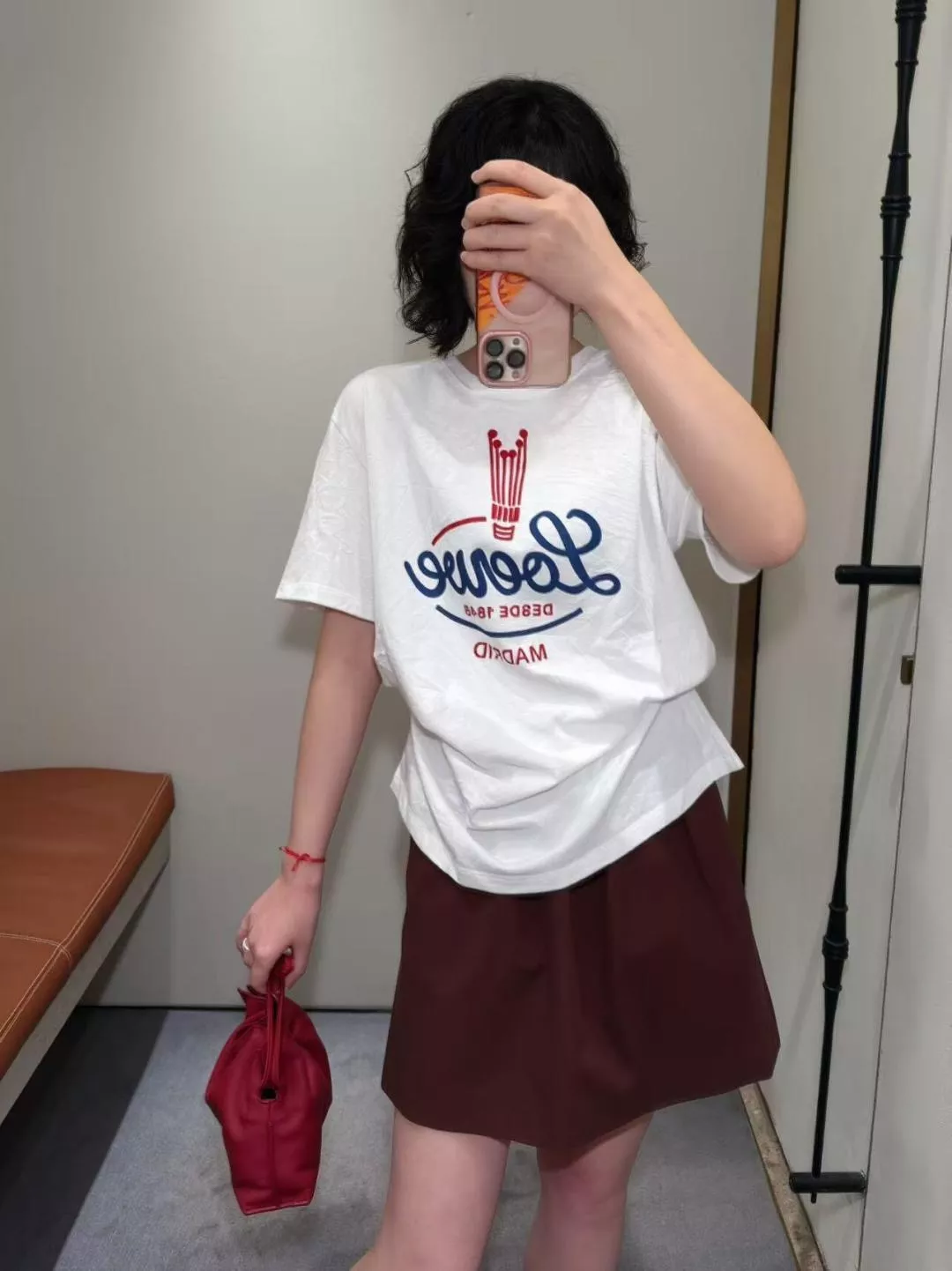 로에베 크라운 로고 루즈핏 반팔 탑 상세 이미지 33