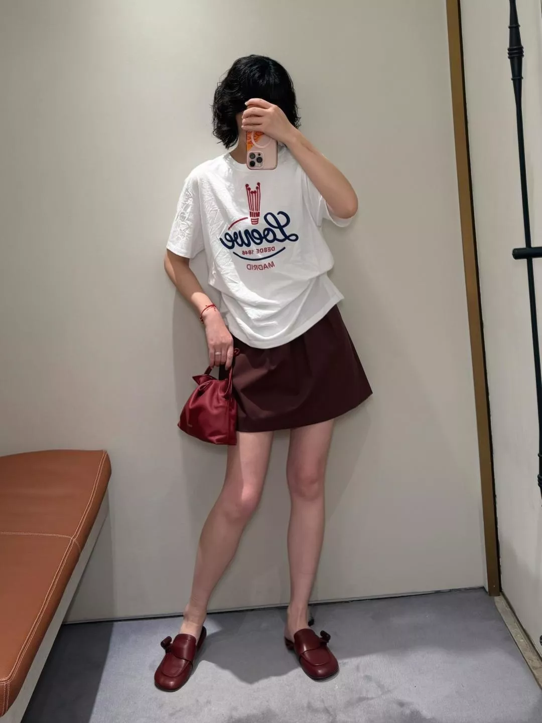 로에베 크라운 로고 루즈핏 반팔 탑 상세 이미지 35