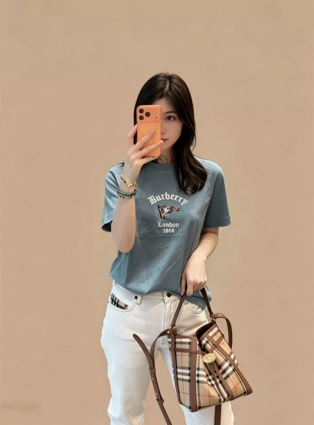 버버리 플래그 자수 라운드넥 코튼 반팔 탑 상세 이미지 15