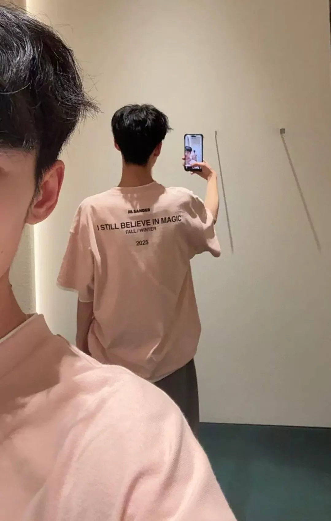 질샌더 레이어드 무드 코튼 오버핏 반팔 상의 상세 이미지 11