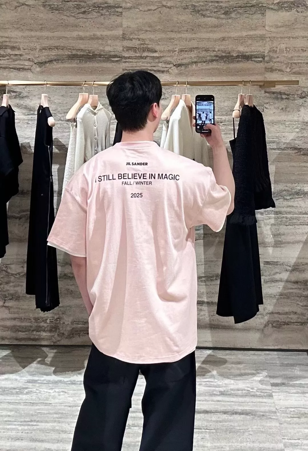 질샌더 레이어드 무드 코튼 오버핏 반팔 상의 상세 이미지 9