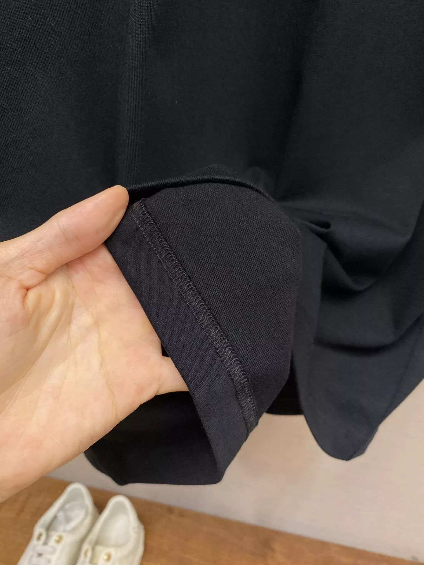 버버리 전마 자수 포인트 코튼 반팔 상의 상세 이미지 6