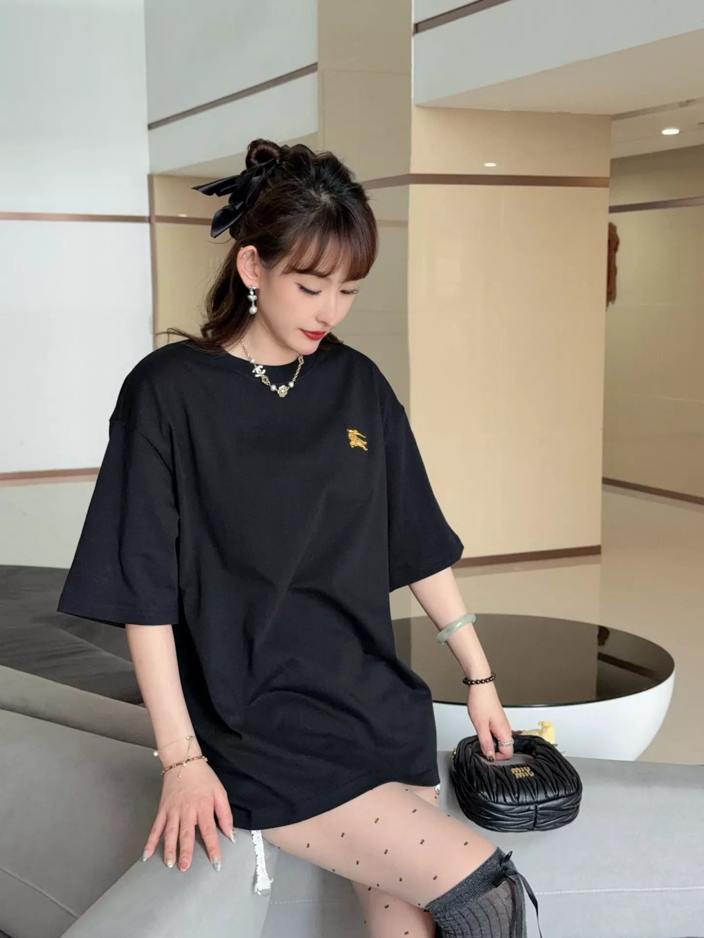 버버리 전마 자수 포인트 코튼 반팔 상의 상세 이미지 15