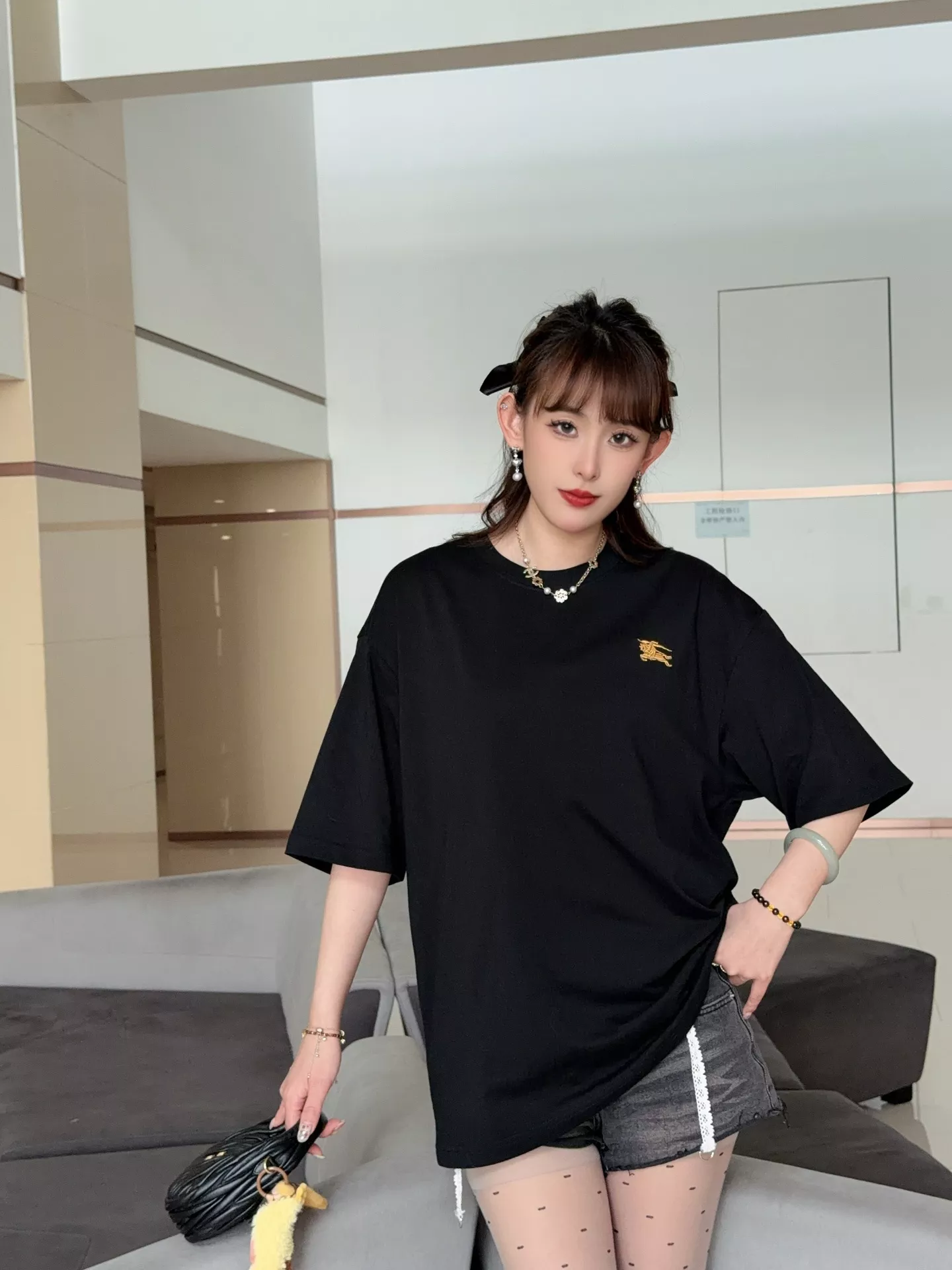 버버리 전마 자수 포인트 코튼 반팔 상의 상세 이미지 13