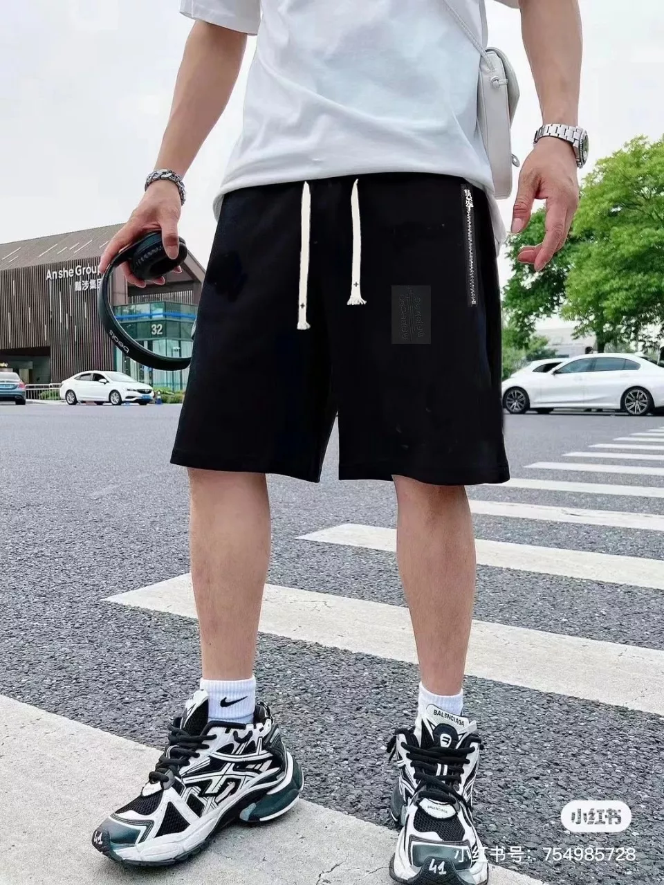 크롬하츠 자수 가죽 패치 포인트 쇼츠 상세 이미지 11