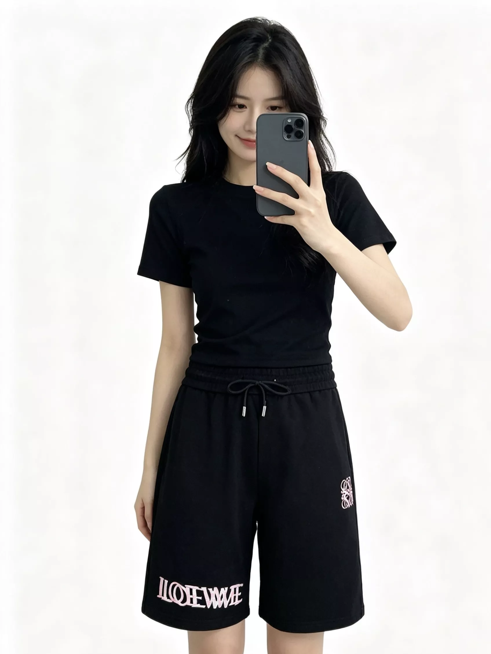 로에베 중첩 로고 자수 쇼츠 상세 이미지 15