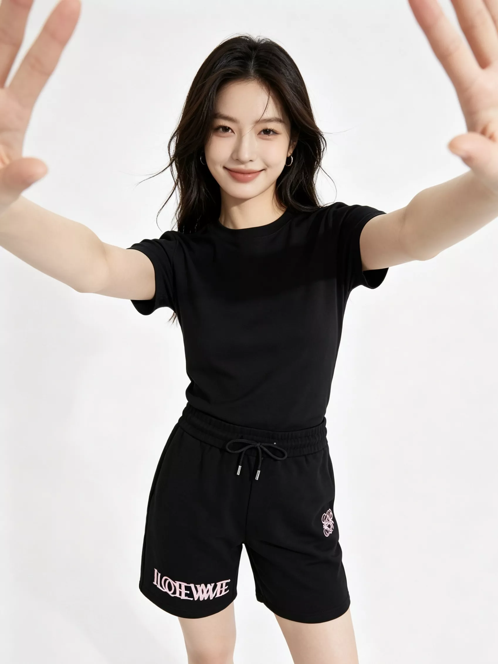 로에베 중첩 로고 자수 쇼츠 상세 이미지 13