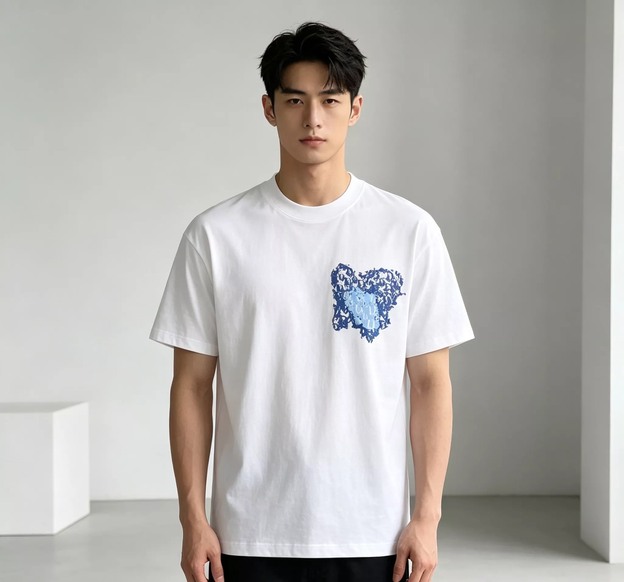 디올 블루 그라데이션 하트 프린트 반팔 상의 상세 이미지 11
