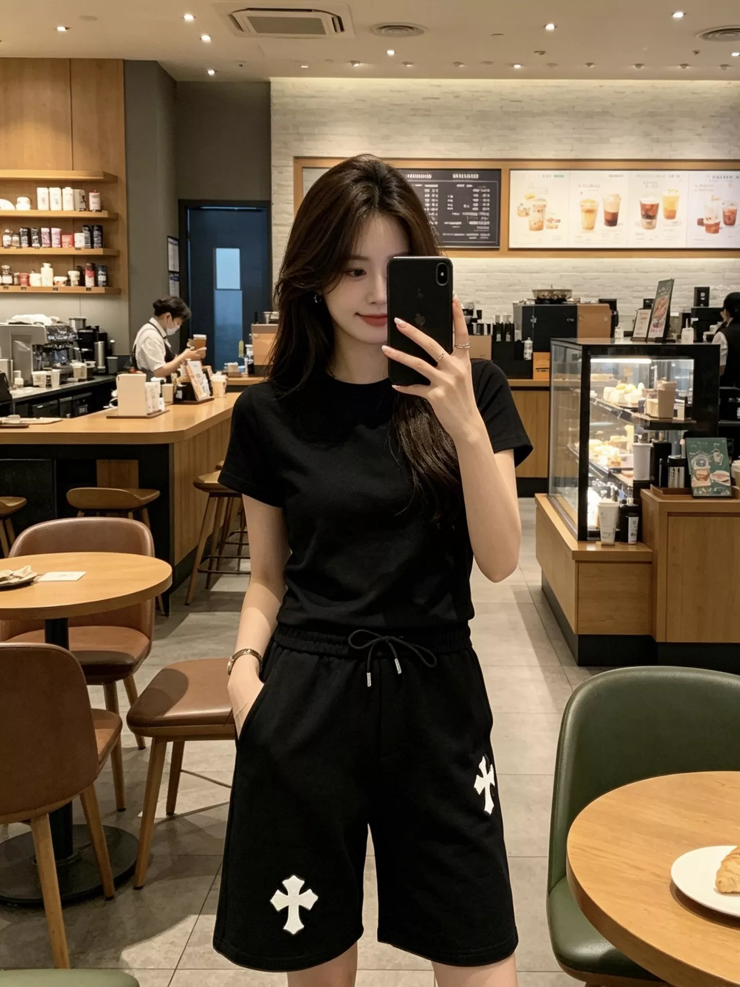 크롬하츠 십자가 자수 포인트 쇼츠 상세 이미지 15