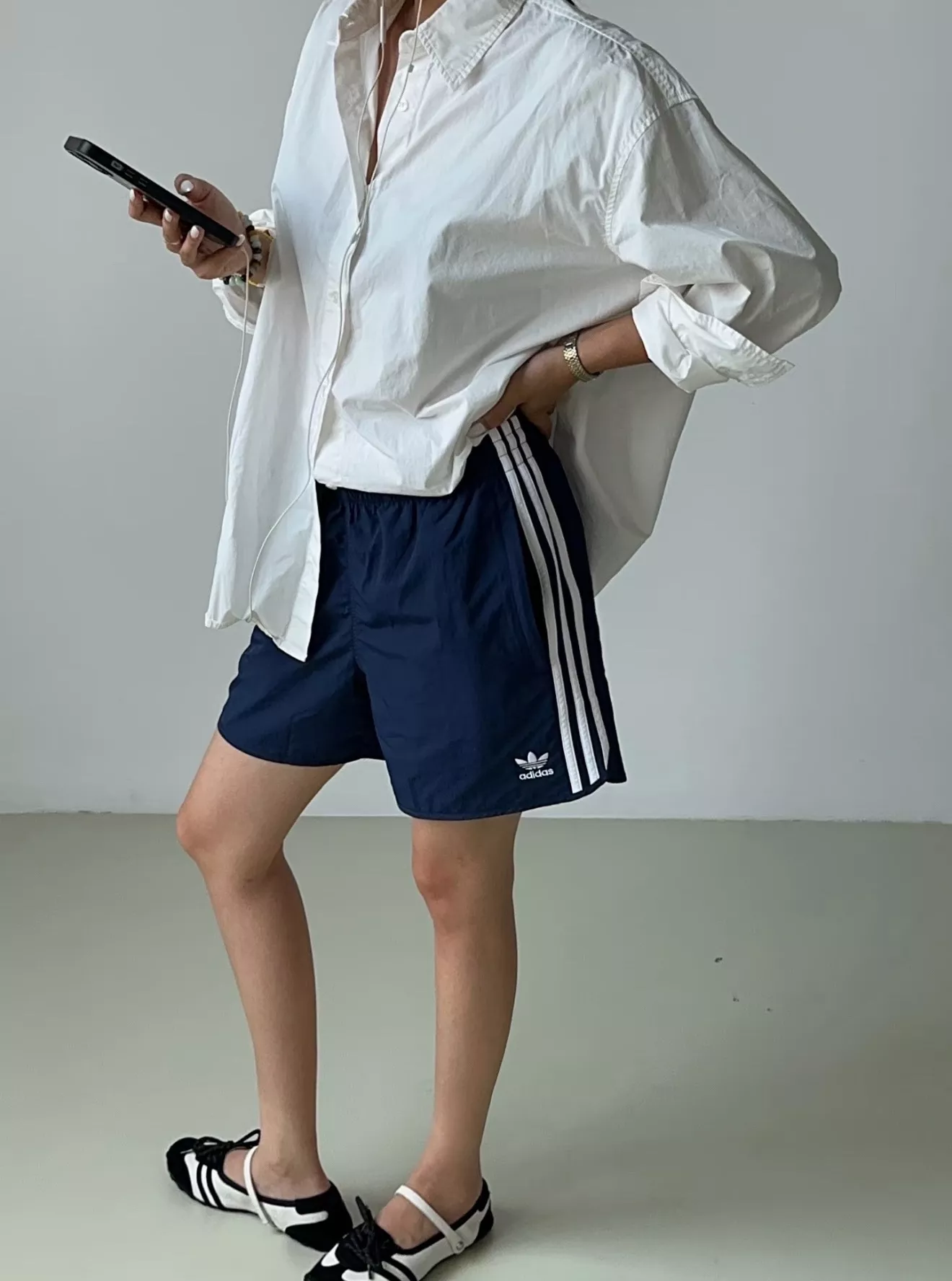 아디다스 오리지널스 아디컬러 스트라이프 쇼츠 상세 이미지 13
