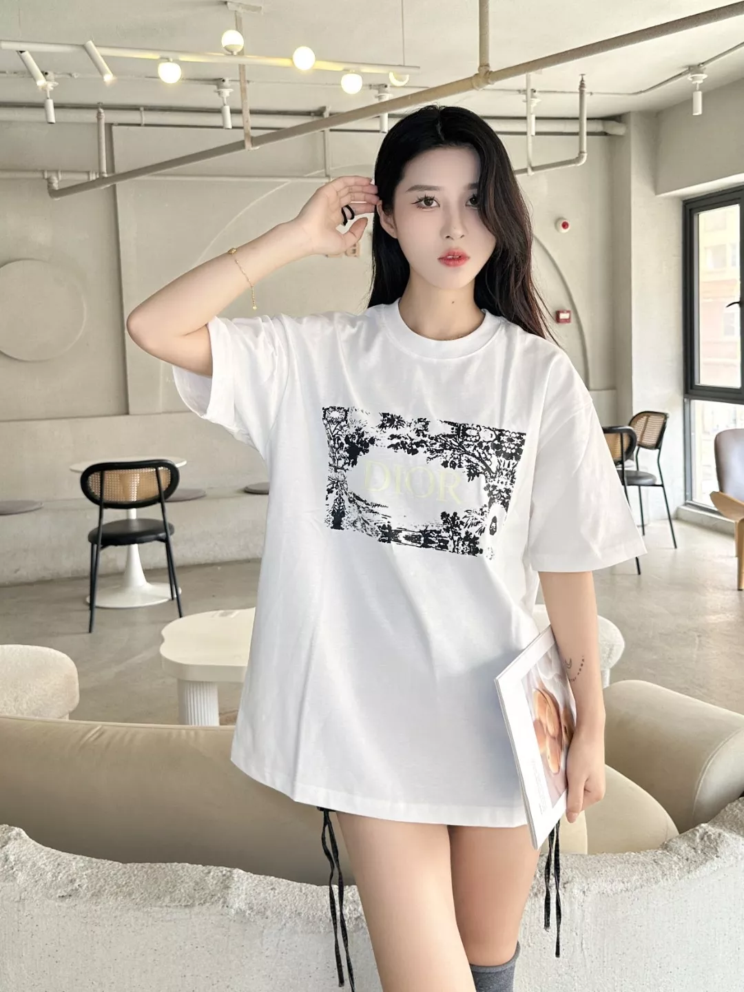 디올 스타 프린트 반팔 상의 상세 이미지 16