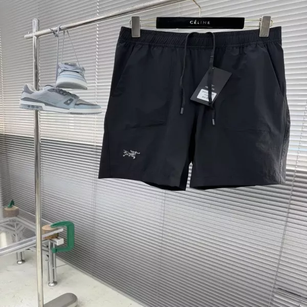 아크테릭스 기능성 속건 반바지