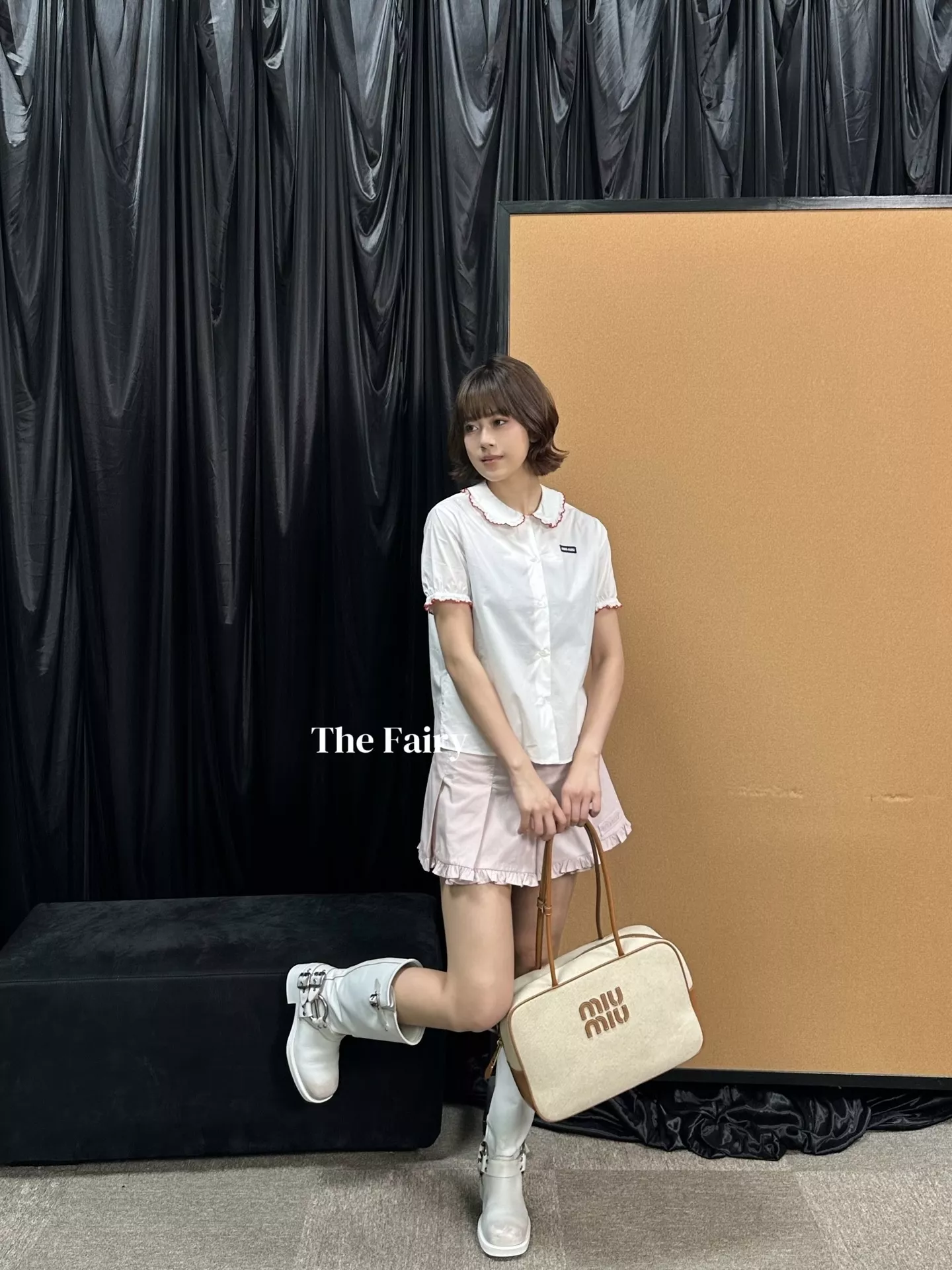미우미우 화이트 코튼 빅카라 포인트 탑 상세 이미지 11