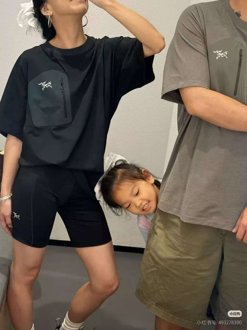 아크테릭스 경량 포켓 반팔 기능성 상의 상세 이미지 44