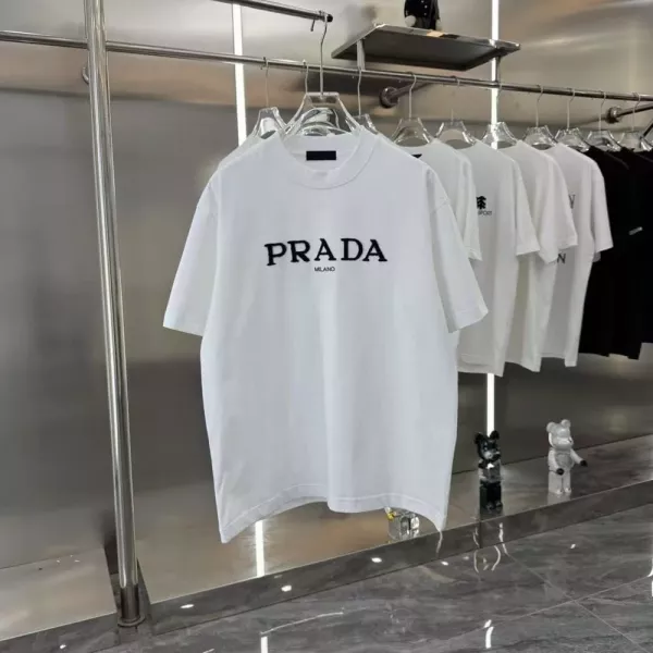 프라다 자수 로고 코튼 반팔 탑
