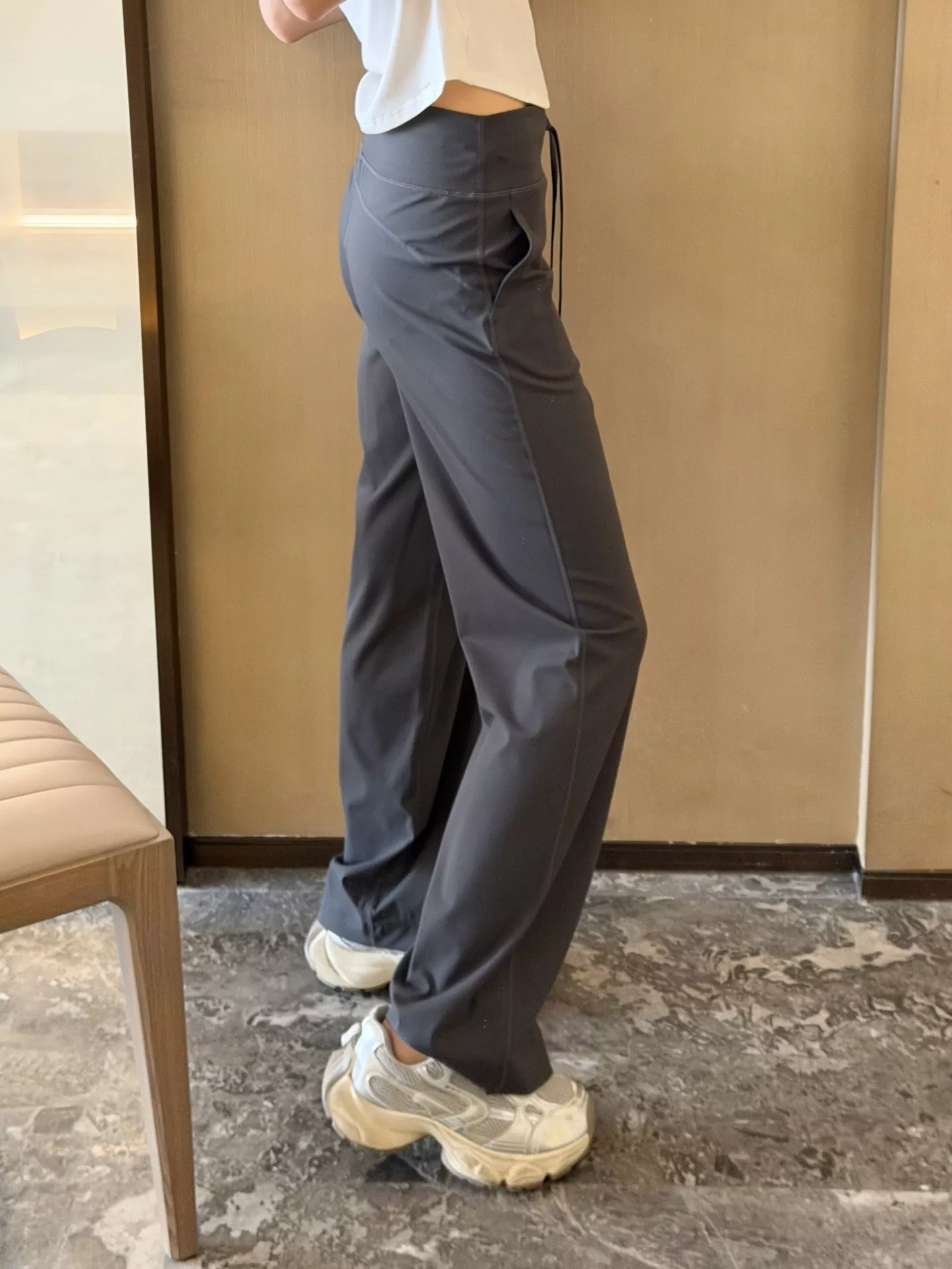 룰루레몬 여성 하이웨이스트 와이드 팬츠 상세 이미지 73