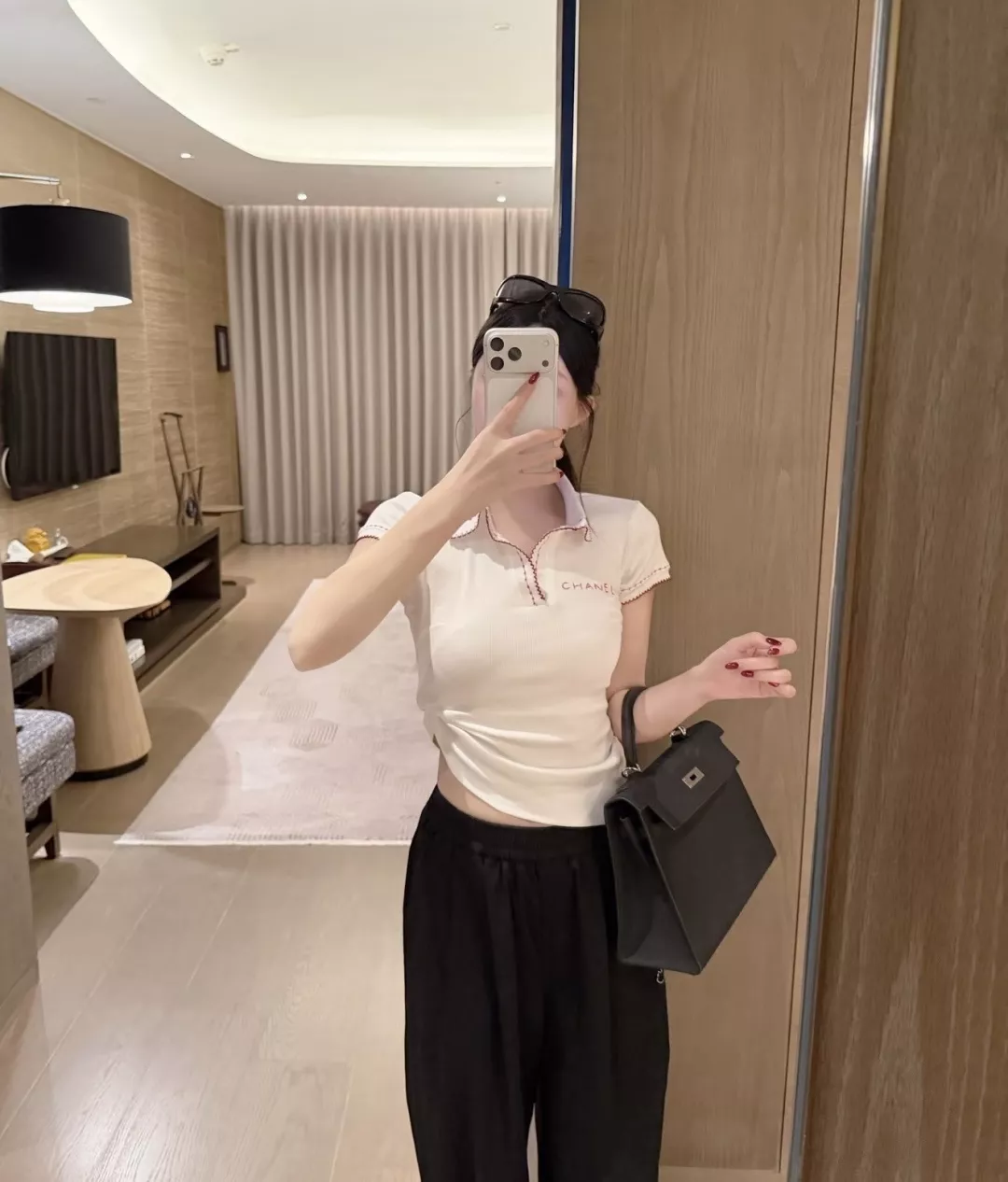 샤넬 빈티지 자수 폴로 탑 상세 이미지 12