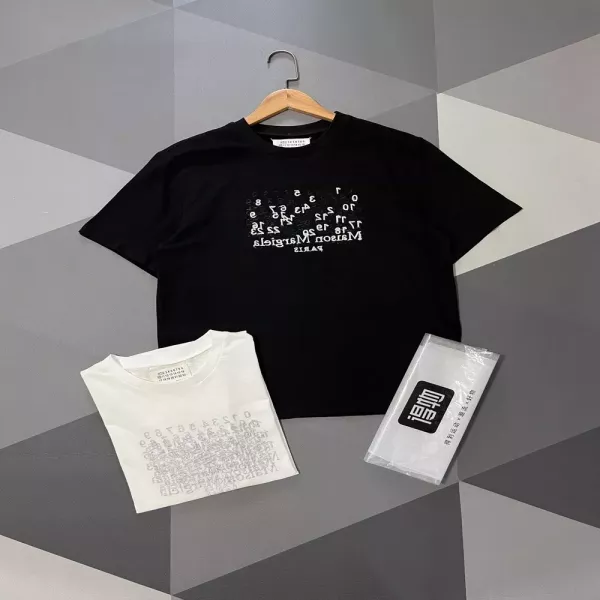 메종마르지엘라 모먼트 프린팅 코튼 반팔 상의