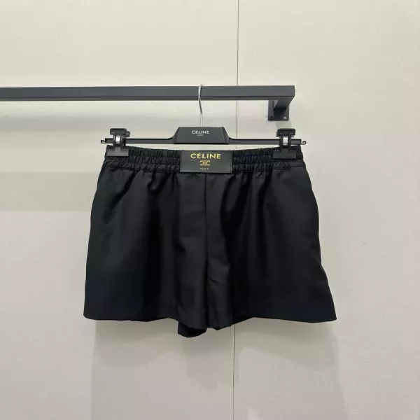 셀린느 트리오페 가죽 라벨 울 쇼츠