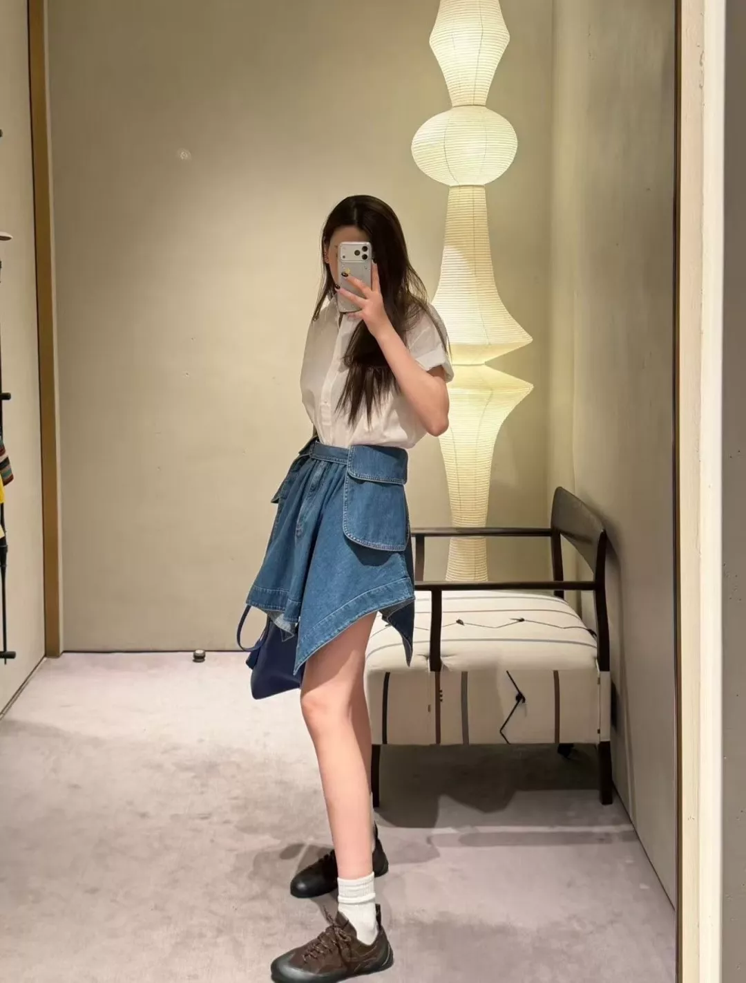 로에베 허리 플랩 포인트 언밸런스 데님 치마 상세 이미지 16
