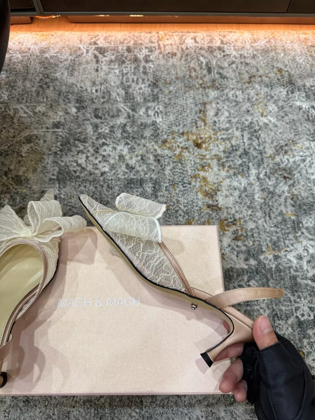 마흐앤마흐 레이스 리본 장식 슬링백 힐 상세 이미지 5