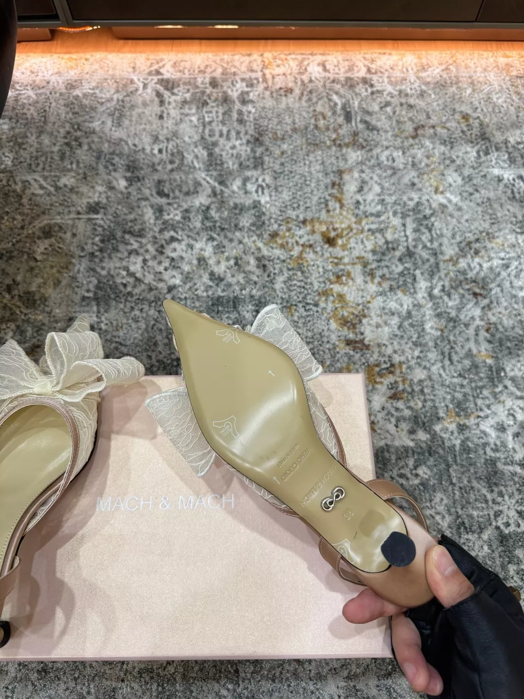 마흐앤마흐 레이스 리본 장식 슬링백 힐 상세 이미지 6