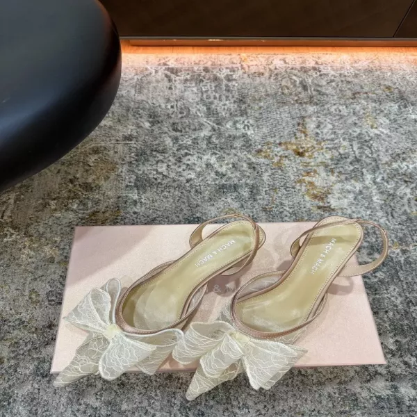 마흐앤마흐 레이스 리본 장식 슬링백 힐