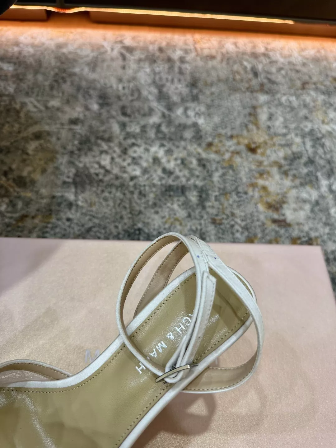 마흐앤마흐 레이스 장식 스트랩 힐 상세 이미지 8