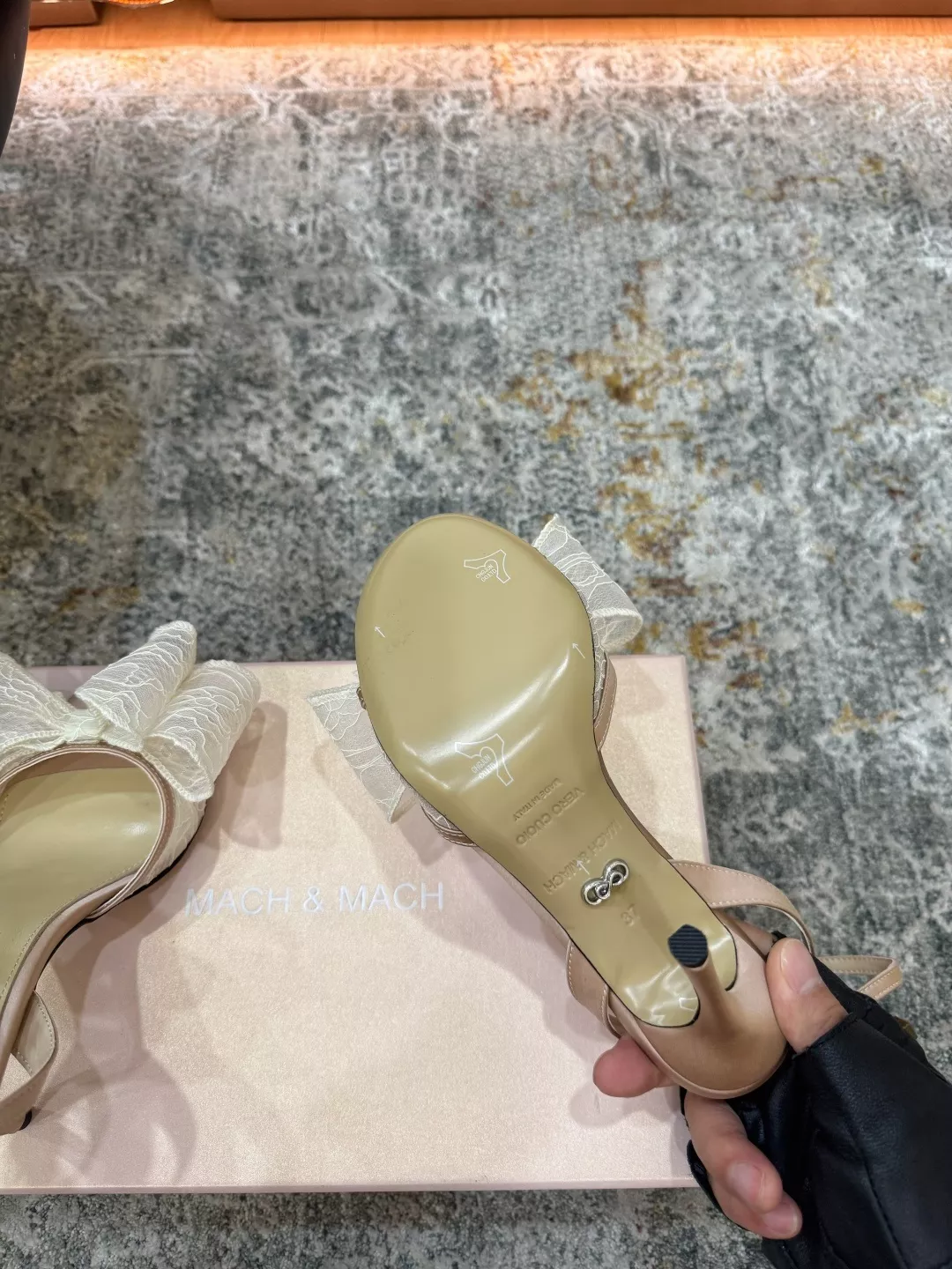 마흐앤마흐 레이스 리본 장식 스트랩 샌들 상세 이미지 6