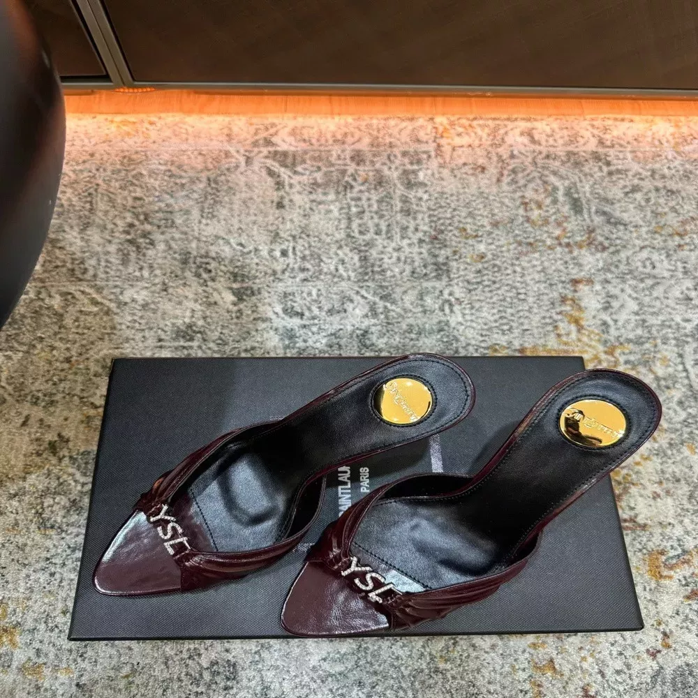 입생로랑 오픈백 포인트 힐