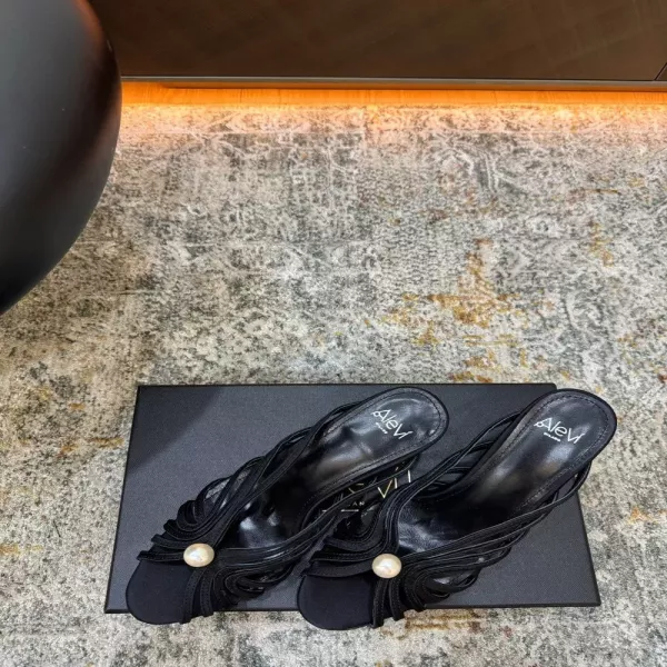 알레비 우아한 실크 포인트 뮬 힐