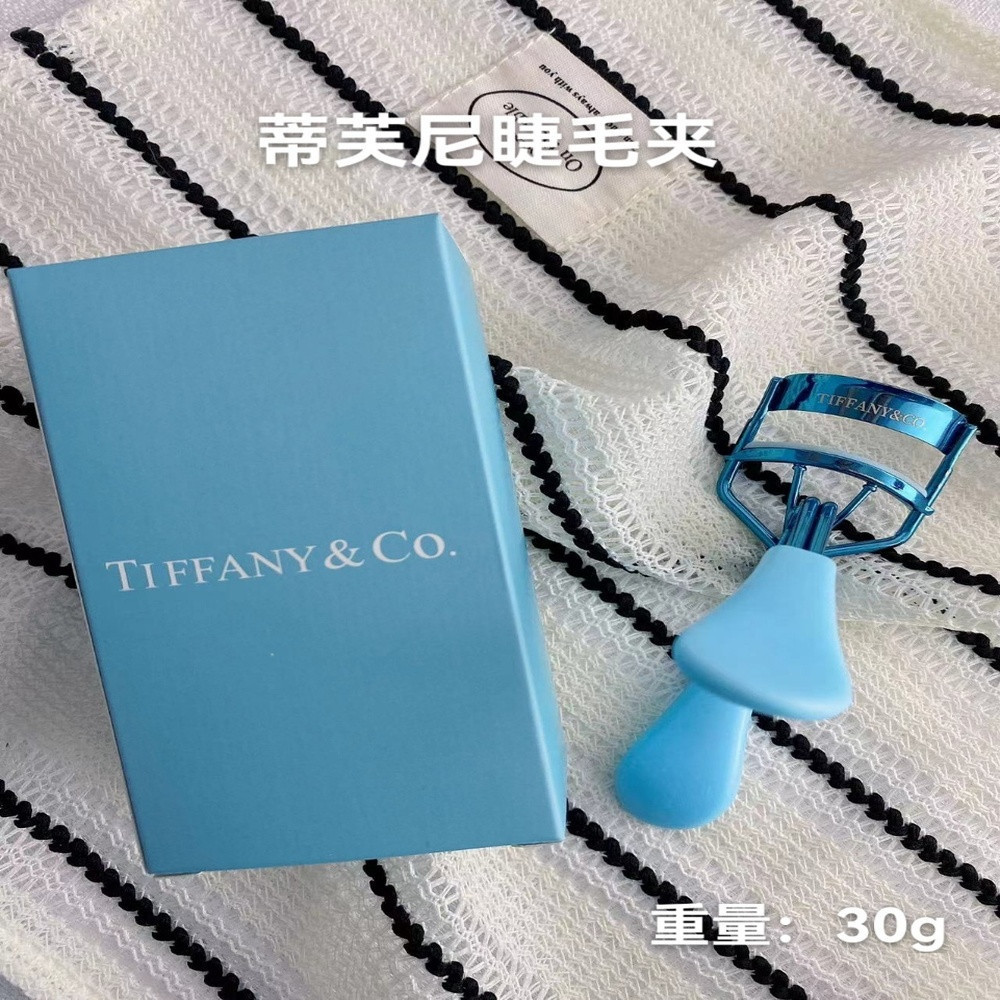 티파니앤코 티파니 블루 컬러 속눈썹 컬러