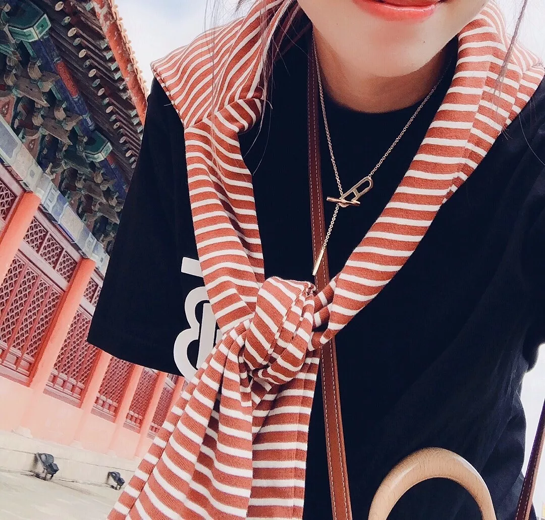 에르메스 돼지코 모티브 양면 착용 네크리스 상세 이미지 10