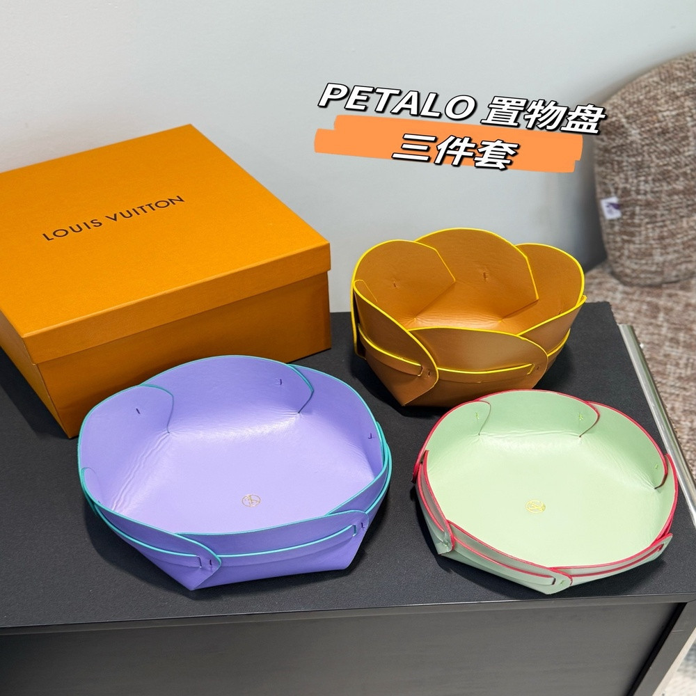 루이비통 플라워 모티브 멀티 수납 트레이 세트