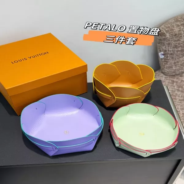 루이비통 플라워 모티브 멀티 수납 트레이 세트