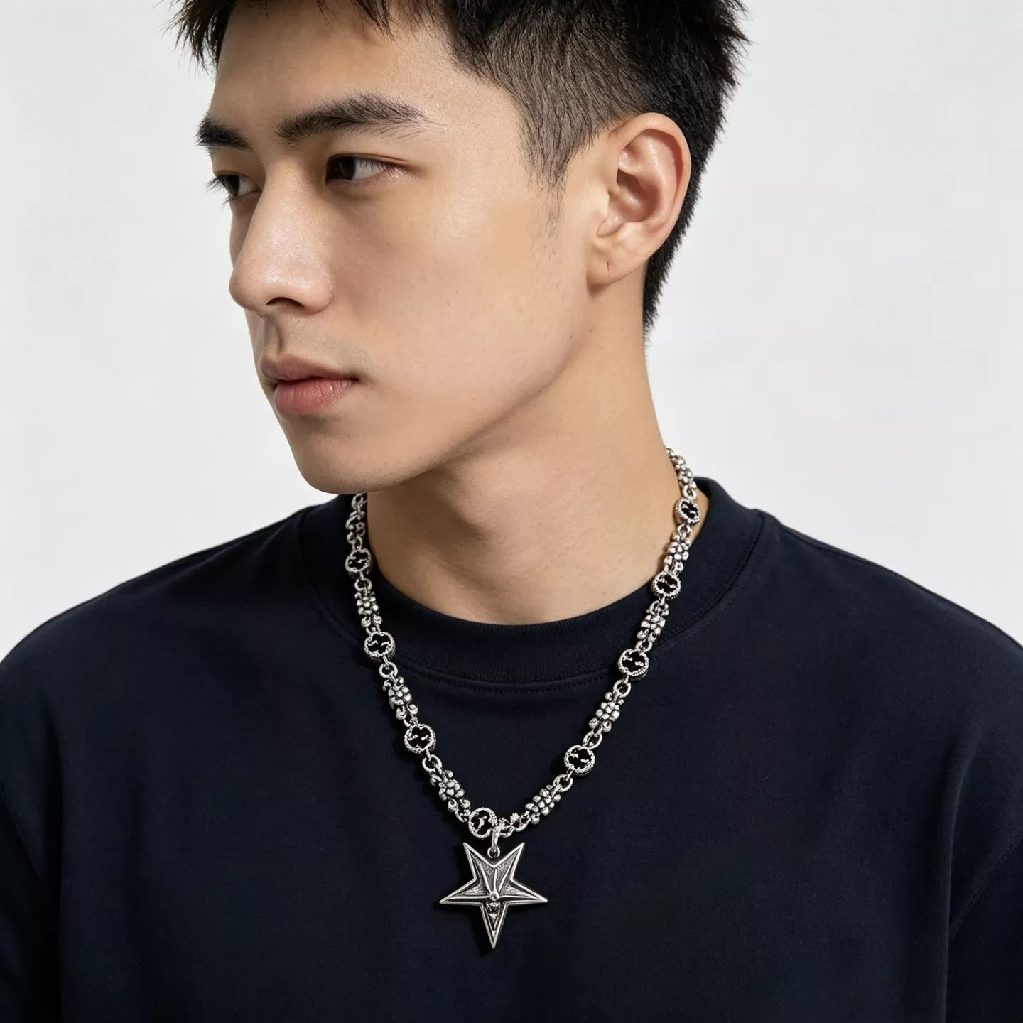 구찌 더블지 체인 장식 네크리스 상세 이미지 3