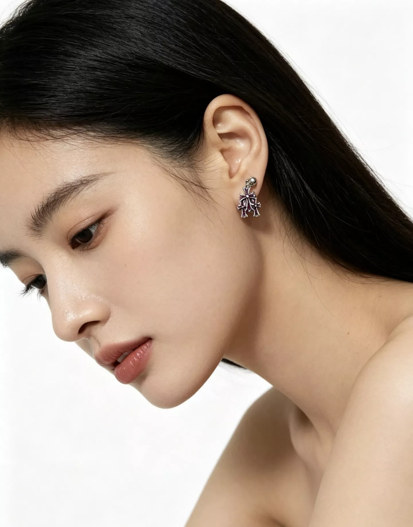 크롬하츠 십자가 포인트 드롭 이어 액세서리 상세 이미지 8