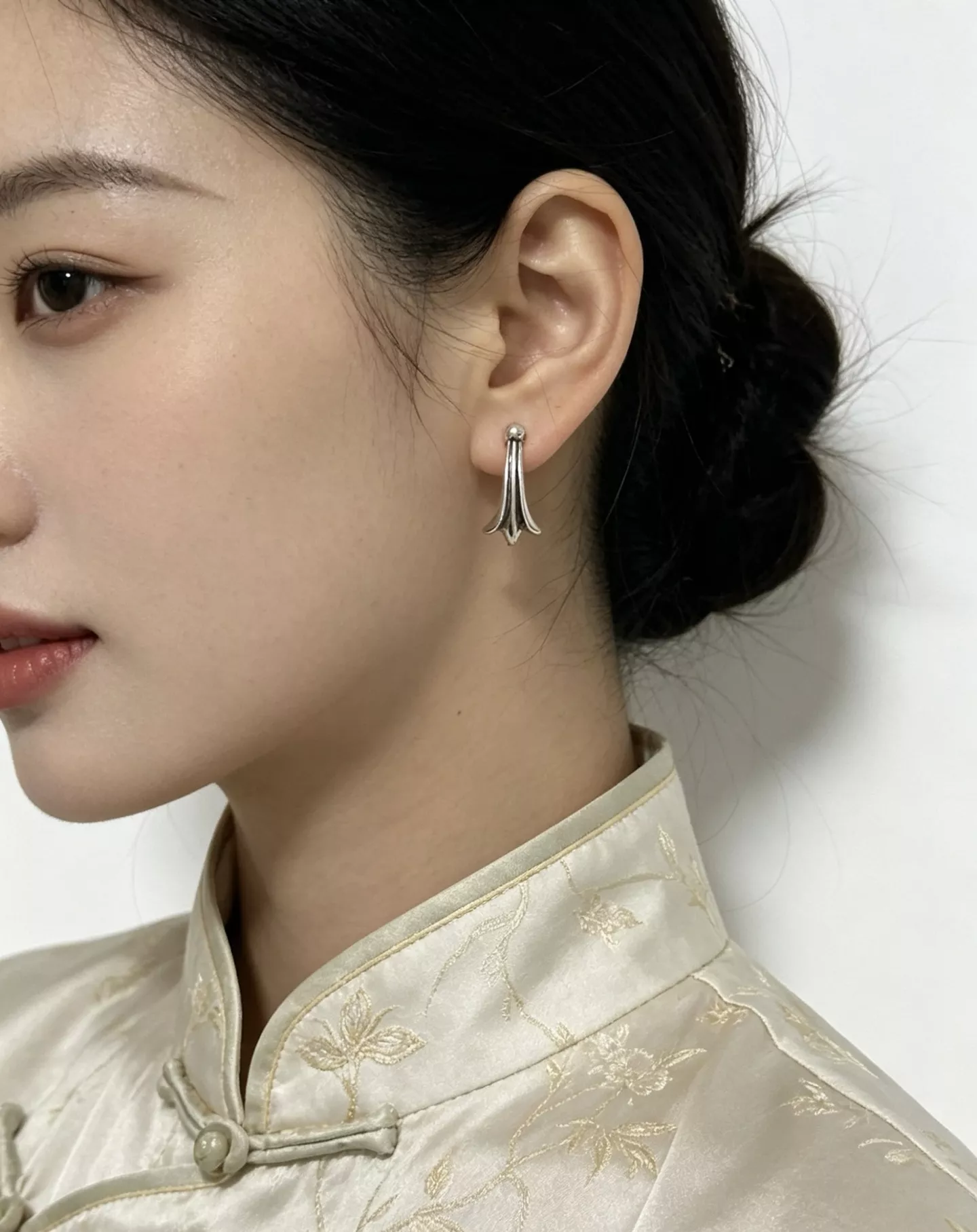 크롬하츠 멀티 크로스 포인트 이어링 상세 이미지 7