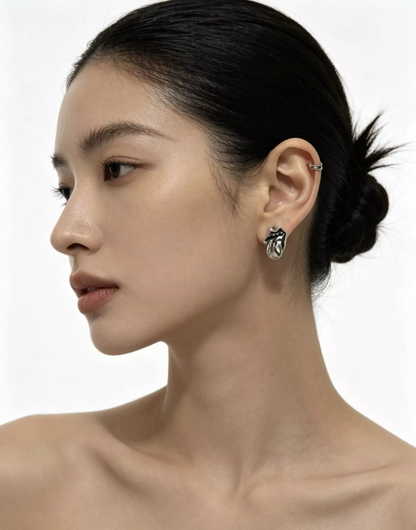 크롬하츠 입체 멀티 크로스 이어링 상세 이미지 9