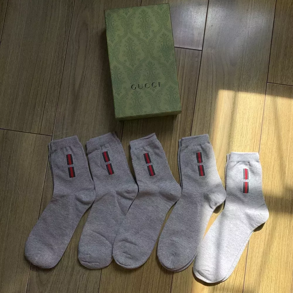 구찌 비즈니스 캐주얼 코튼 중목 삭스
