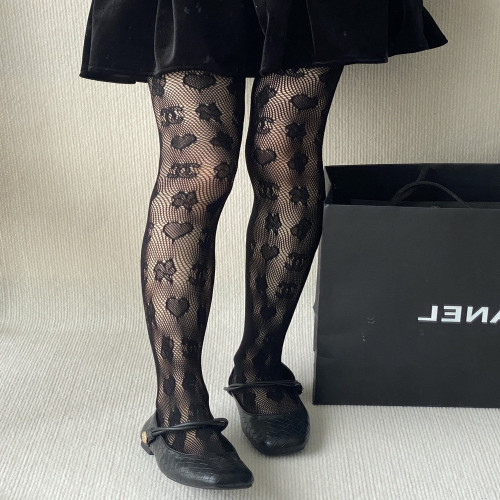 샤넬 하트 로즈 패턴 로고 스타킹