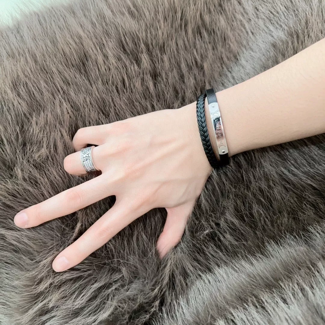루이비통 블랙 브레이드 가죽 체인 팔찌 상세 이미지 7