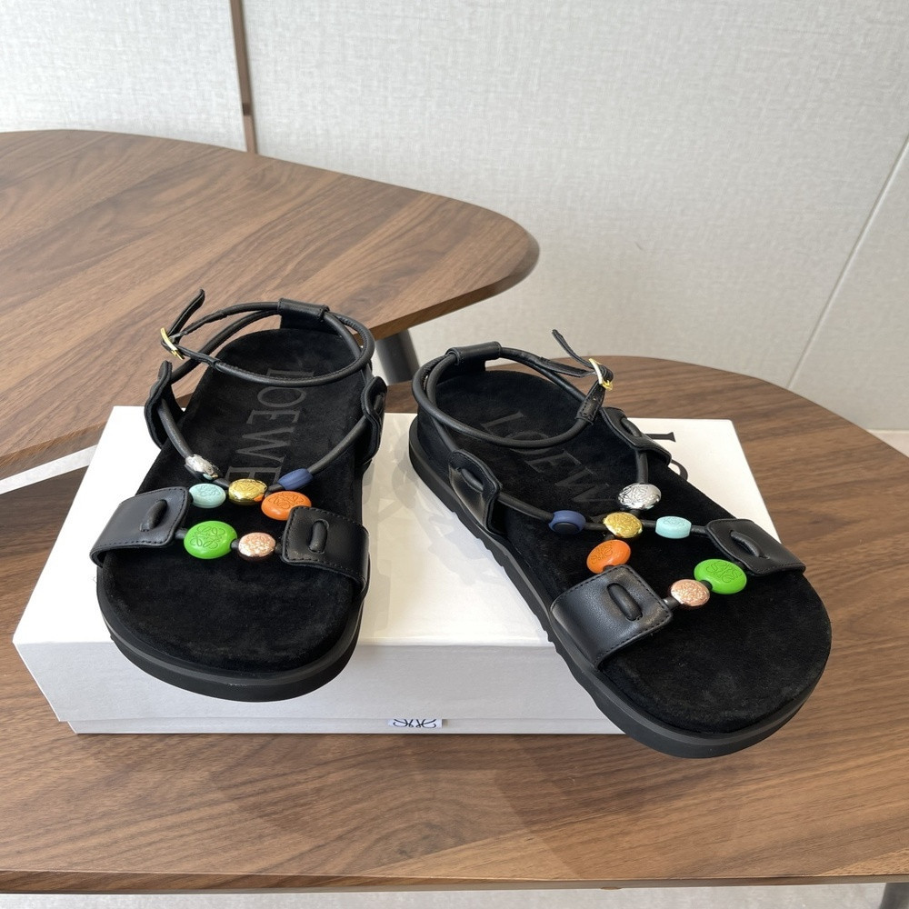 로에베 컬러 버클 포인트 샌들