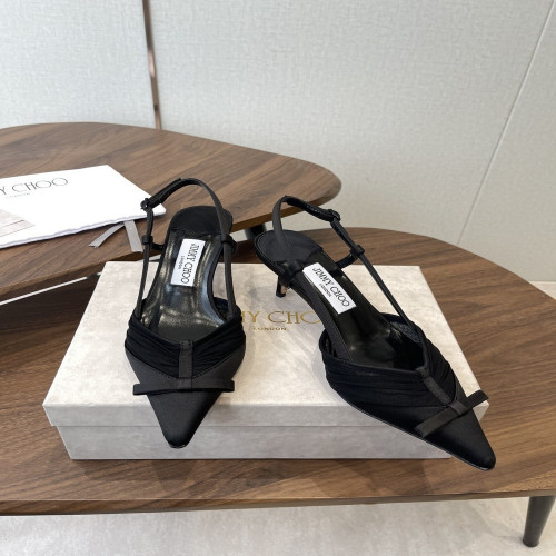 지미추 크리스털 장식 스트랩 샌들