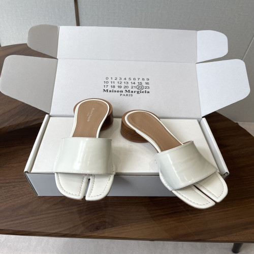 메종마르지엘라 타비 분리토 양가죽 슬라이드