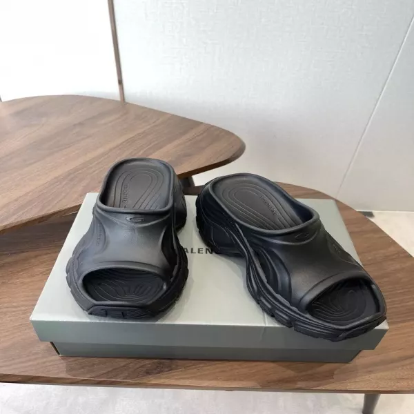 발렌시아가 두꺼운 플랫폼 비치 슬라이드